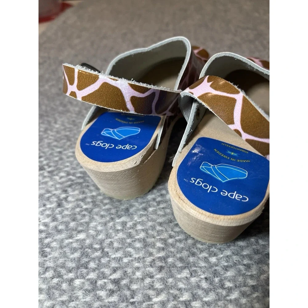Cape Clogs cape clogs